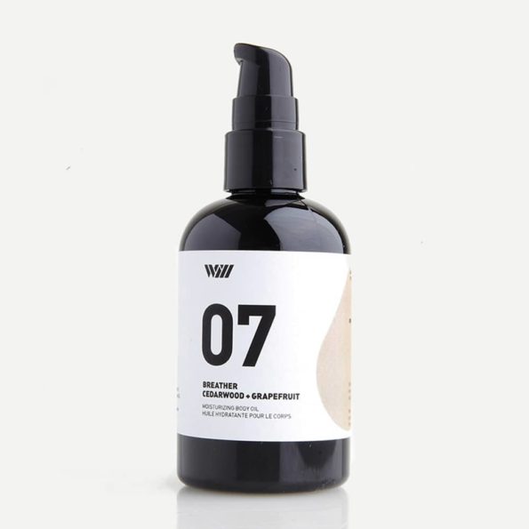 07-breather-moisturizing-body-oil-spray-bottle-1.jpg