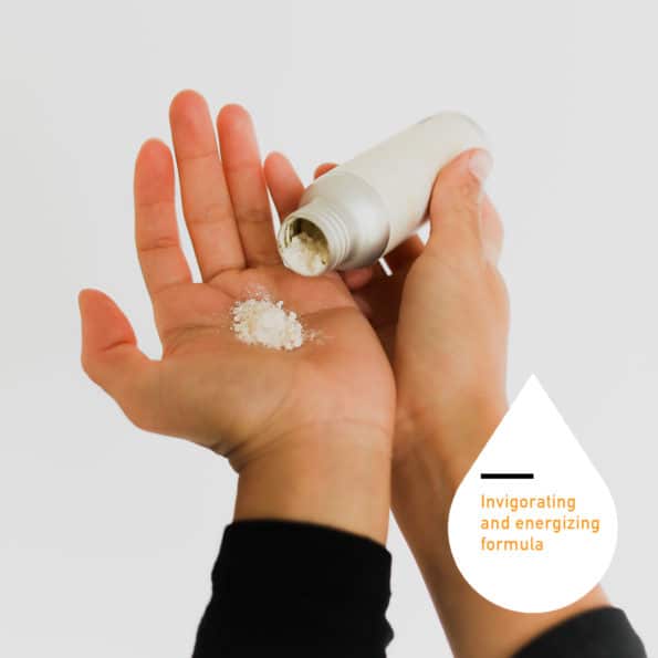 This refreshing shower powder gently purifies and revitalizes the skin for a mega boost in confidence and energy levels. Invest in your skin and keep it at optimal health with a shower powder packed full of nourishing, organic, and all-natural ingredients — all in ultra-minimalist packaging.